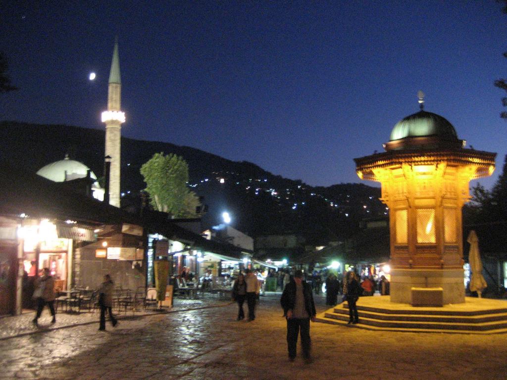 Apartments Center Sarajevo Eksteriør bilde